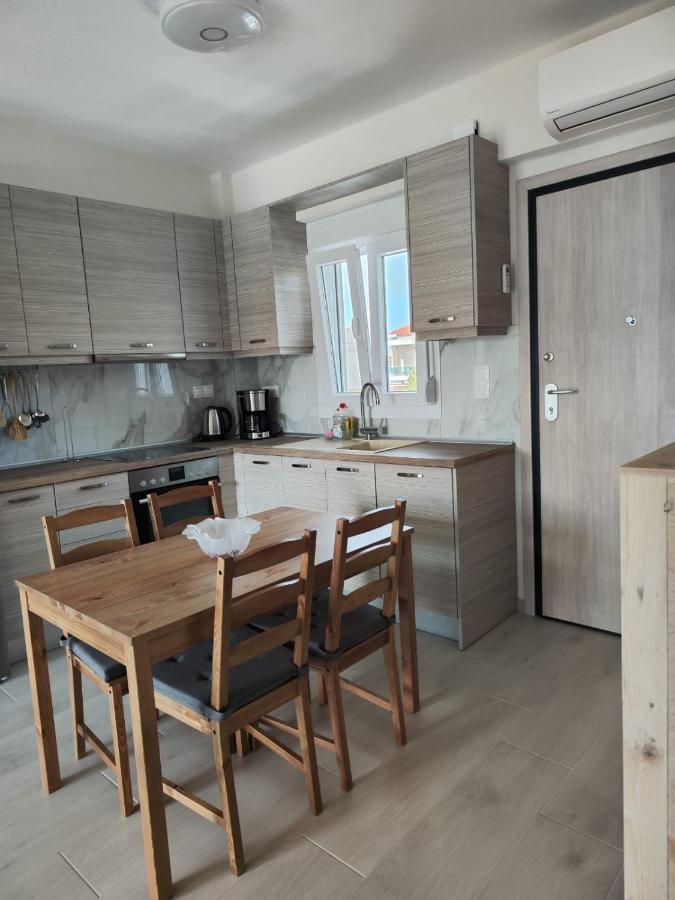 Lilli Deluxe Apartment Nikiti  Zewnętrze zdjęcie