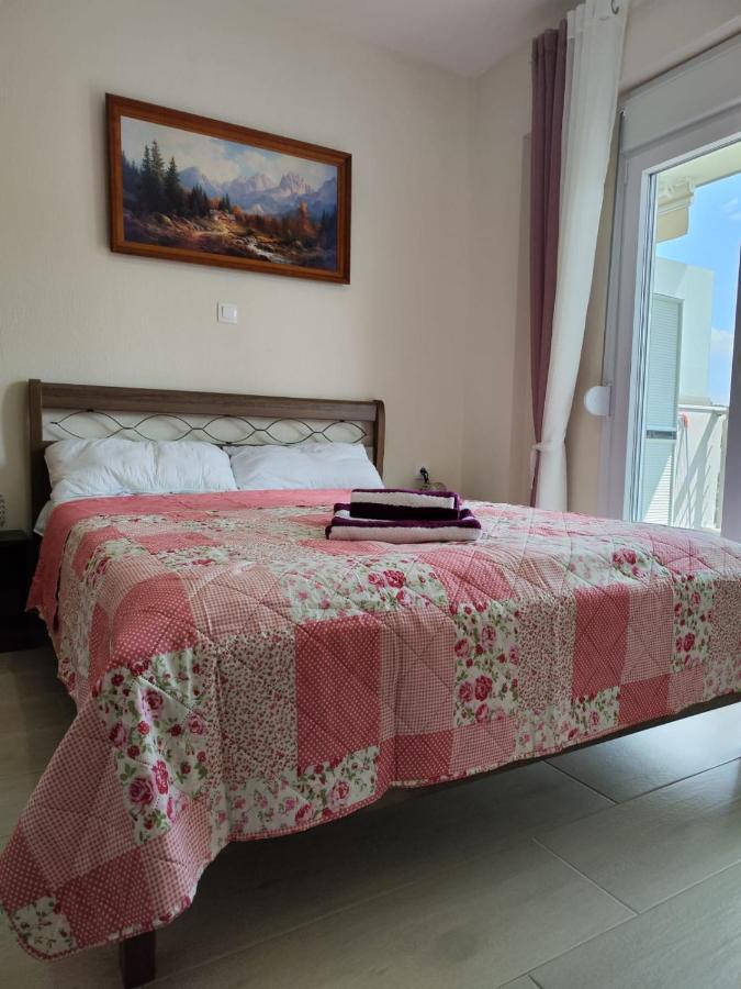 Lilli Deluxe Apartment Nikiti  Zewnętrze zdjęcie